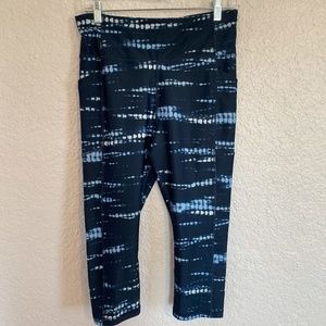 Yoga Pants Cropped Avia